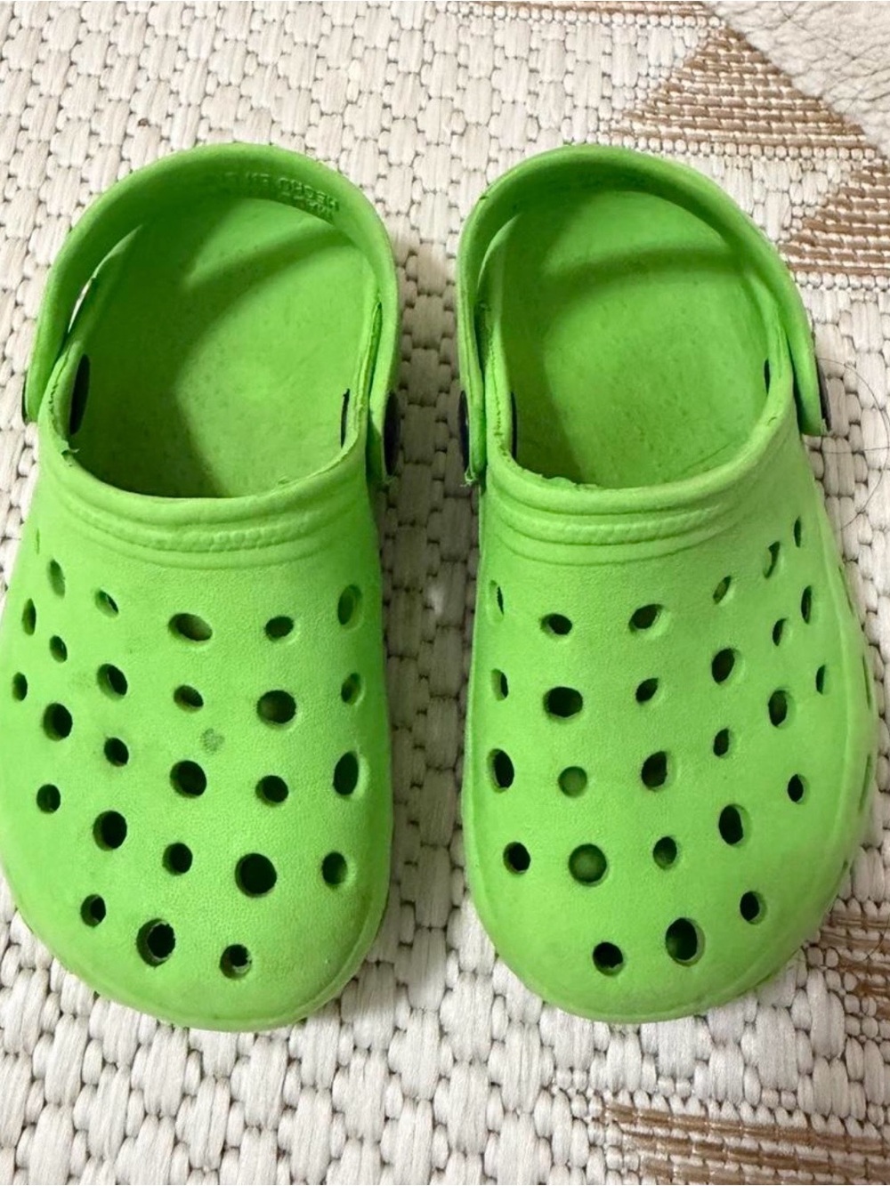 Kids Green Lightweight Slip-On